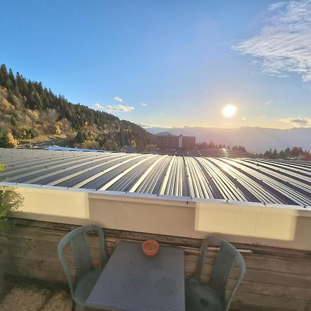Appartement 4 Personnes 32M2 Au Pied Des Pistes- Wifi- Balcon Sud- Chamrousse 1650 Luaran gambar