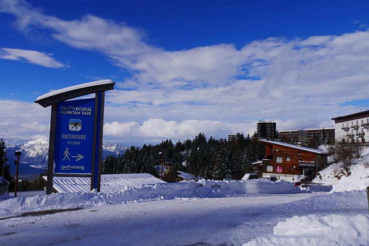 Appartement 4 Personnes 32M2 Au Pied Des Pistes- Wifi- Balcon Sud- Chamrousse 1650 Luaran gambar