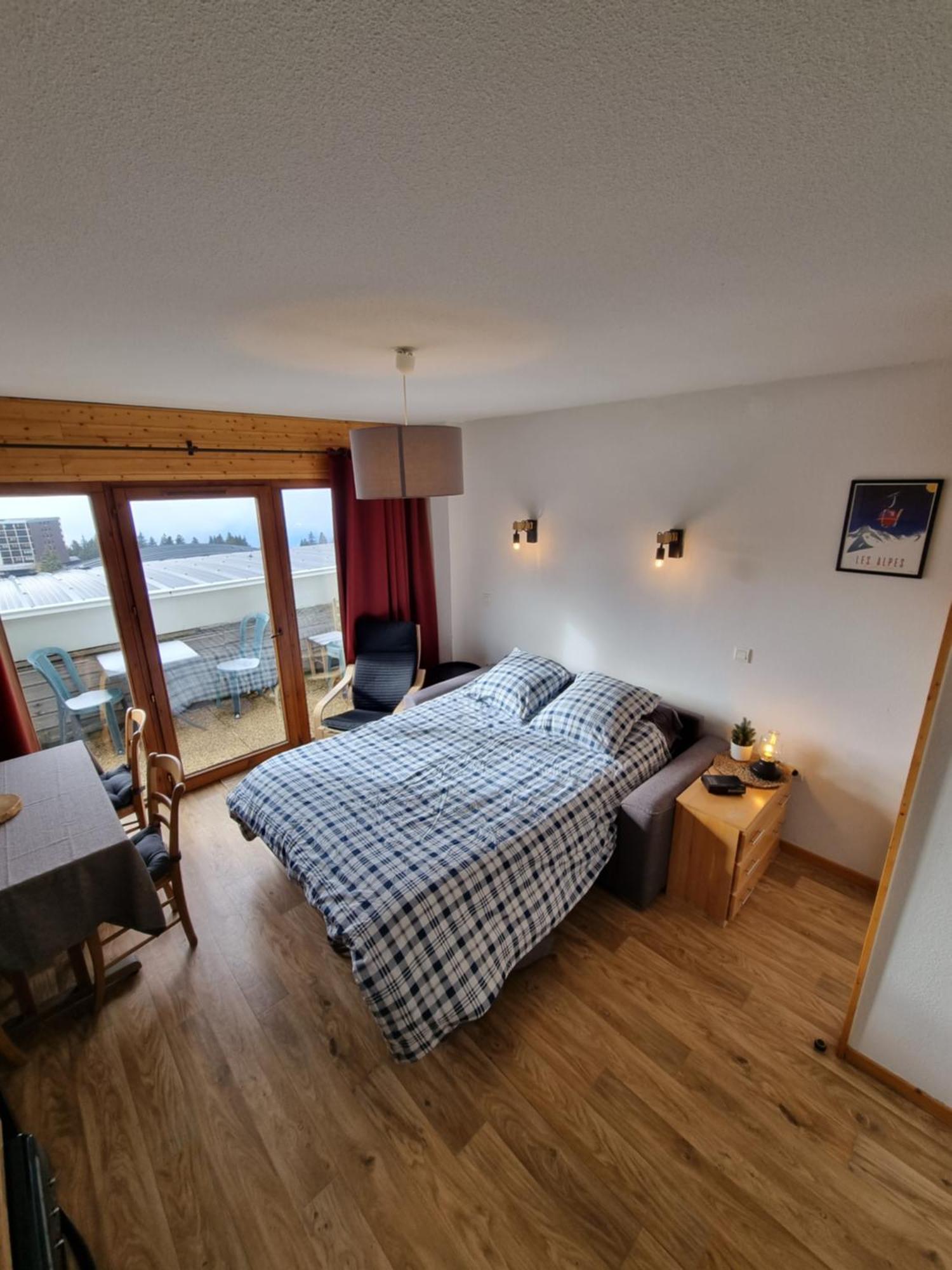 Appartement 4 Personnes 32M2 Au Pied Des Pistes- Wifi- Balcon Sud- Chamrousse 1650 Luaran gambar