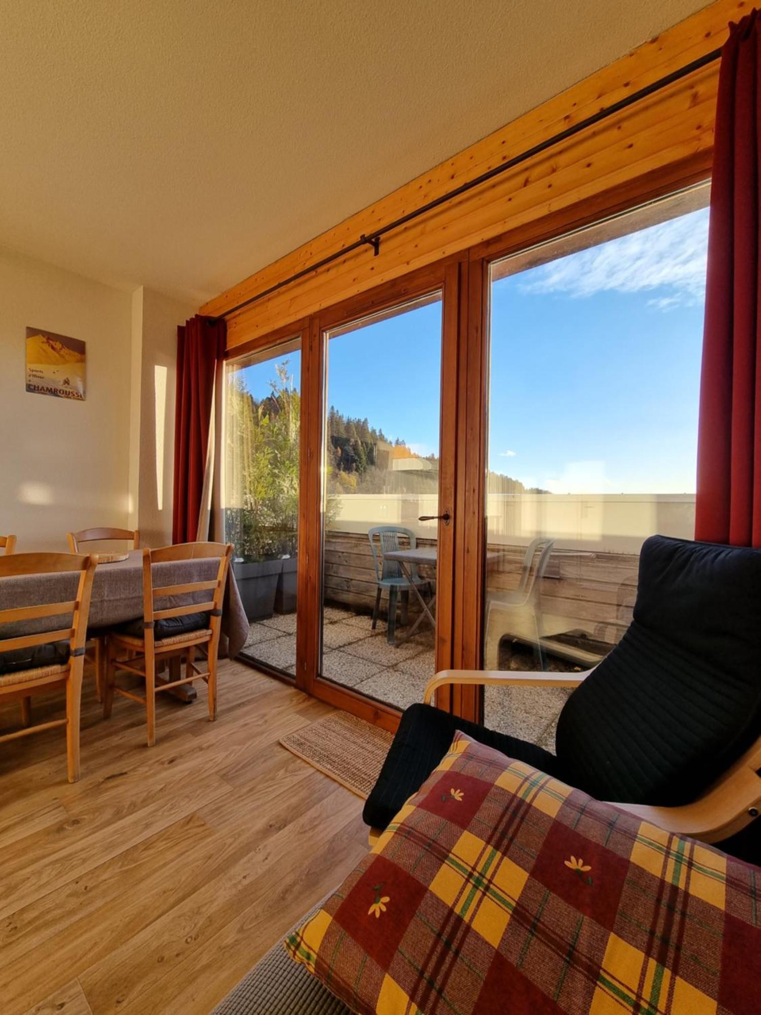 Appartement 4 Personnes 32M2 Au Pied Des Pistes- Wifi- Balcon Sud- Chamrousse 1650 Luaran gambar